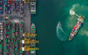 Brasil precisa investir em portos